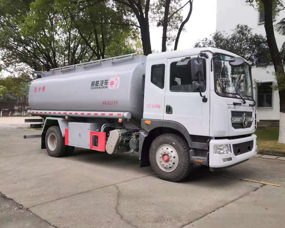 楚胜牌CSC5185GPG6型普通液体运输车